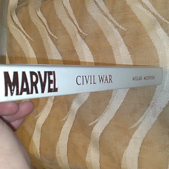 Marvel "CIVIL WAR" # 1-7 Comics - Hardcover+ Extras - Picture 6 of 17